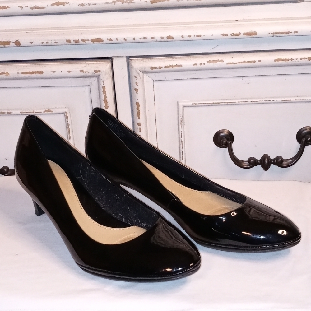 Croft & Barrow gently pre-loved size 9 black